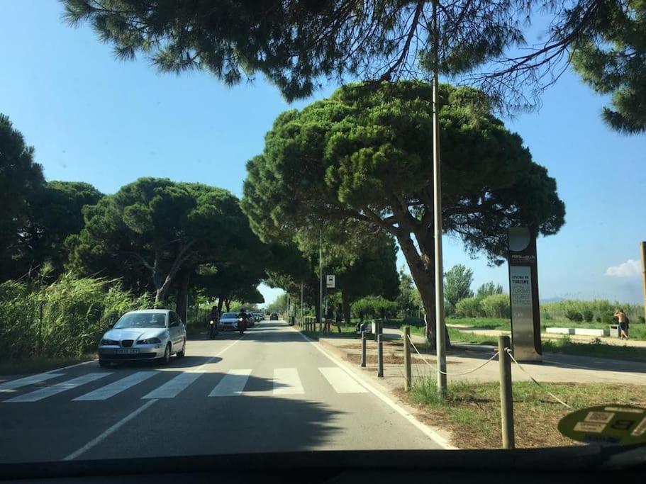 Gran Apartamento Cerca Del Aeropuerto El Prat de Llobregat Exterior photo